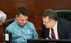 Başkan Genç’ten Anlamlı Hareket :Meclisin açılışını yaptı!