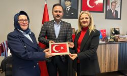 Trabzon Büyükşehir Belediyesi Destek Hizmetleri Daire Başkanına Anlamlı Hediye