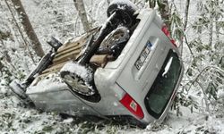 Buzlanma Trafik Kazasına Neden Oldu