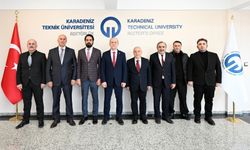 Türk Eğitim-Sen Trabzon 2. Nolu Şube Yönetimi’nden Rektör Prof. Dr. Çuvalcı’ya Ziyaret