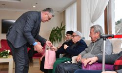 ORTAHİSAR BELEDİYESİ, HUZUREVİ SAKİNLERİNİN YENİ YILINI KUTLADI