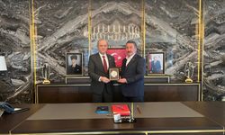 KTÜ Rektörü Prof. Dr. Hamdullah Çuvalcı’dan İş İnsanı İsmail Keleş’e Teşekkür Ziyareti