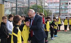 Başkan Bilgin sporcularla bir araya geldi SİZLER ARSİN’İN YARINLARISINIZ