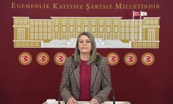 CHP Trabzon Milletvekili Sibel Suiçmez’den MEB’e Karne Tepkisi: “Bu Bir Gaflet Değil, Kasıttır!”