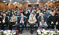 CHP ORTAHİSAR’DAN ‘TÜRKİYE’DE FAİLİ MEÇHUL CİNAYETLER’ SÖYLEŞİSİ CİHANER, MUMCU SUİKASTINI TRABZON’DA ANLATTI