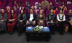 Ak Parti Ortahisar İlçe Kadın Kolları Bağımlılıkla Mücadele Programı düzenledi