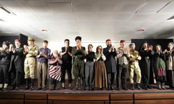 BÜYÜKŞEHİR'DEN İLÇELERDE TİYATRO ŞÖLENİ