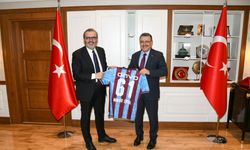 ÜNAL’DAN TRABZON BÜYÜKŞEHİR BELEDİYESİ’NE ZİYARET