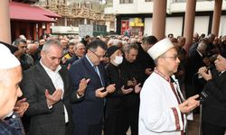 Başkan Genç Zabıta Daire Başkanı Erdoğan Sadıkları Acı Gününde Yalnız Bırakmadı