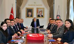 Trabzon Valisi Tahir Şahin, Mülki İdare Amirleriyle Toplantı Yaptı