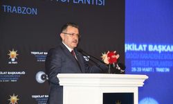 BAŞKAN GENÇ: ÖNÜMÜZDEKİ İLK SEÇİM CUMHURBAŞKANIMIZI YENİDEN SEÇTİRECEĞİZ