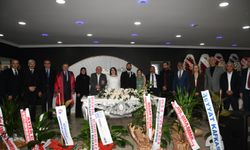 Gazeteci Ömer Altıntaş’ın Kızı Fatmanur İle Onur Can Elma Dünya Evine Girdi