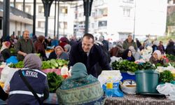 Başkan Ekim Salı Kadınlar Pazarı’nı Ziyaret Etti