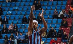 Trabzonspor Karşıyaka’yı Ezdi Geçti 89-79