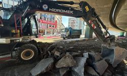 MEYDAN'DAKİ VİYADÜK ALTI DİNLENME ALANI OLACAK