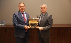 Başkan Bıyık’tan TDTM Yönetimine Teşekkür Plaketi