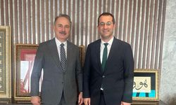 BAŞKAN EKİM’DEN ÜSTÜNSALİH’E ÖVGÜ VE TEŞEKKÜR: “MEMLEKETİ İÇİN ÇOK KIYMETLİ İŞLERE İMZA ATTI”