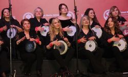 Trabzon’un ilk ritim grubu ses getirdi, ayakta alkışlandı…