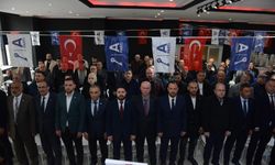 Anahtar Parti’den Dernekpazarı’nda Gövde Gösterisi