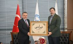 BAŞKAN GENÇ’TEN USLU’YA ZİYARET