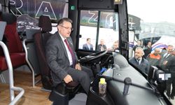 BÜYÜKŞEHİR'İN SOSYAL HİZMET FİLOSUNA 12 YENİ OTOBÜS DAHİL EDİLDİ
