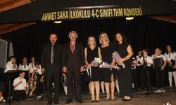 Ahmet Saka 4/C sınıfı öğrencileri mezuniyetlerini türkülerle kutladı
