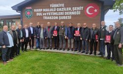 TRABZON’DA ANLAMLI BULUŞMA: ŞEHİT AİLELERİ, GAZİLER VE MUHTARLAR AYNI MASADA