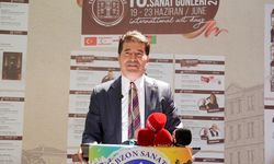 BAŞKAN KAYA, 16. ULUSLARARASI SANAT GÜNLERİ’NİN AÇILIŞINA KATILDI “TRABZON’A KÜLTÜR VE SANAT ÇOK YAKIŞIYOR”
