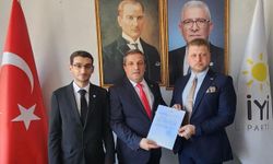 İYİ Parti Trabzon yomra ilçe başkanlığında bayrak değişimi ;