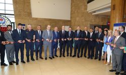 BAŞKAN GENÇ'TEN HÜKÜMLÜLERİN SANAT SERGİSİNE DESTEK