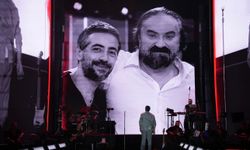 TRABZON KÜLTÜR YOLU FESTİVALİ'NDE RESUL DİNDAR’DAN KEMENÇE ŞOVU