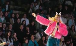 ‘ÜNLÜ SHOW’ İLÇE TURNESİNE ÇIKIYOR