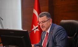 BAŞKAN GENÇ: DİNİ DEĞERLERİMİZLE KİMSE ALAY EDEMEZ
