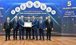 TTSO Akreditasyon Belgesi’ni Bakan Bolat ve Başkan Hisarcıklıoğlu’ndan aldı