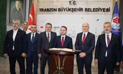BAKAN GÜRLEK’TEN TRABZON BÜYÜKŞEHİR BELEDİYESİ’NE ZİYARET