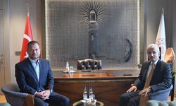 TRABZONSPOR BAŞKANI ERTUĞRUL DOĞAN ULAŞTIRMA VE ALTYAPI BAKANI ABDULKADİR URALOĞLU’NU ZİYARET ETTİ