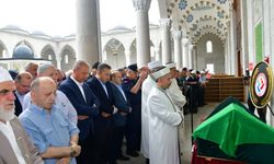 Trabzon Üniversitesi Rektörü Prof. Dr. Emin Aşıkkutlu’nun Annesi Dularla Yolcu Edildi