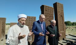 Cumhurbaşkanı Erdoğan, MHP Genel Başkanı Bahçeli ile Ahlat’ta görüştü