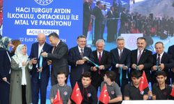 Turgut Aydın’dan memleketine vefa! Trabzon’a üç okul bir pansiyon birden