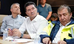 ORTAHİSAR BELEDİYESİ, YAĞIŞTAN ETKİLENEN BÖLGELERDE YOĞUN ÇALIŞMALAR YÜRÜTÜYOR