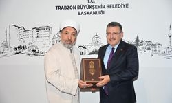 DİYANET İŞLERİ BAŞKANI ARPAGUŞ’TAN BÜYÜKŞEHİR BELEDİYESİ’NE ZİYARET