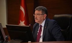 HEM VATANDAŞIMIZI HEM DE ESNAFIMIZI GÖZETMEK ZORUNDAYIZ