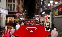 AKÇAABAT’TA CUMHURİYET COŞKUSU SOKAKLARA TAŞTI