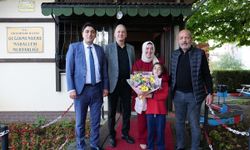 BAŞKAN YARDIMCISI ÖZÇİLİNGİR, ORTAHİSAR’IN KADIN MUHTARLARINI KUTLADI