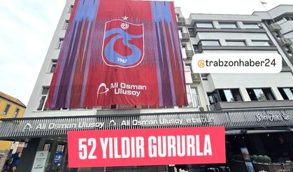 ALİ OSMAN ULUSOY BİNASINA 59. YIL JESTİ: DEV TRABZONSPOR BAYRAĞI