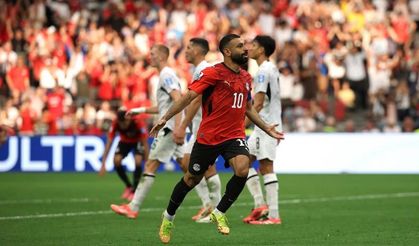 TRABZONSPOR’UN TRANSFERİNİ BİTİRDİĞİ DÜNYACA ÜNLÜ MOHAMED SALAH’I TANIYALIM