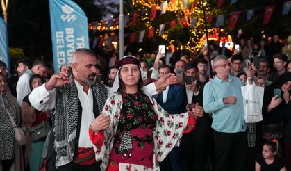 TRABZON İLE MARDİN ARASINDA GÖNÜL KÖPRÜSÜ BULGUR FESTİVALİ İLE PEKİŞTİ