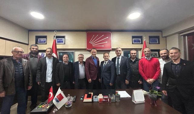 İstanbul Beylikdüzü Belediye Başkanı Murat Çalık’tan CHP’ye Ziyaret
