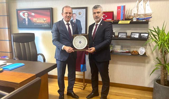 Rektör Prof. Dr. Hamdullah Çuvalcı, Trabzon Milletvekillerini ziyaret etti