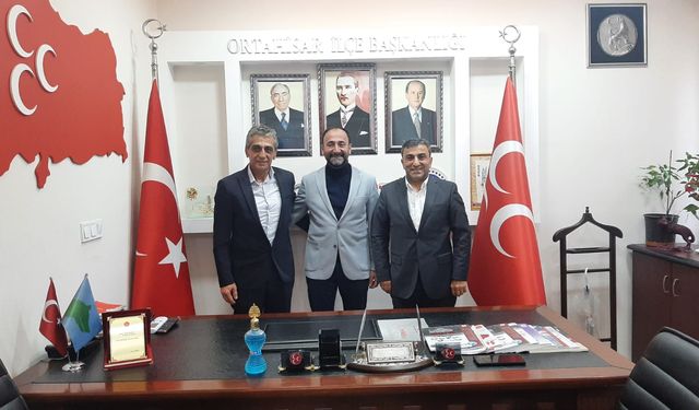 Ak Parti Ortahisar Eski İlçe Başkanı Temel Altunbaş’tan MHP Ortahisar İlçe Başkanı Akkoç’a Ziyaret